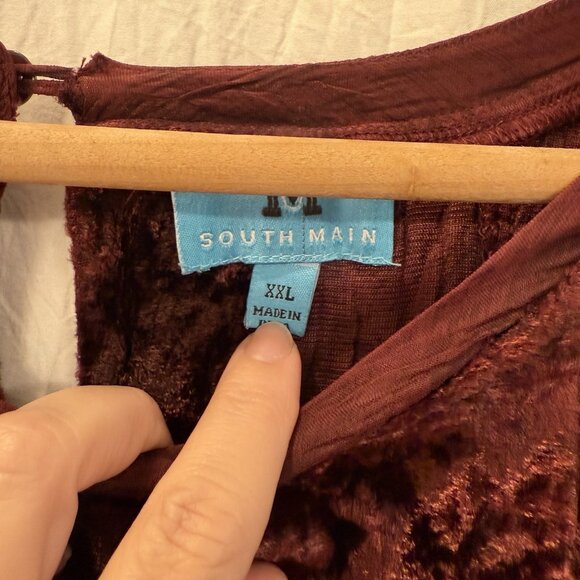 South Main Burgundy Crushed Velvet Top Size XXL Whimsigoth Fairy Holiday Glam - Picture 7 of 10